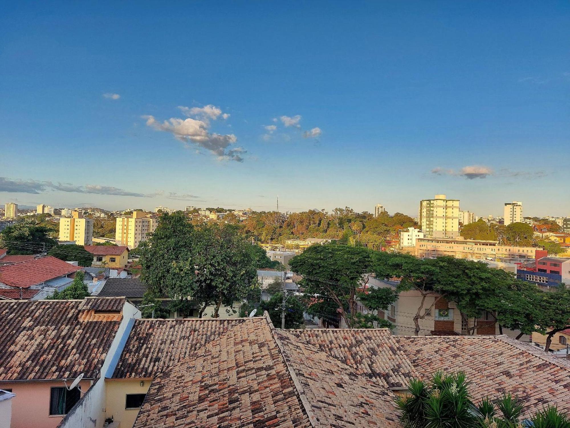 Casa Confortavel E Segura Na Regiao Da Pampulha Belo Horizonte Eksteriør bilde